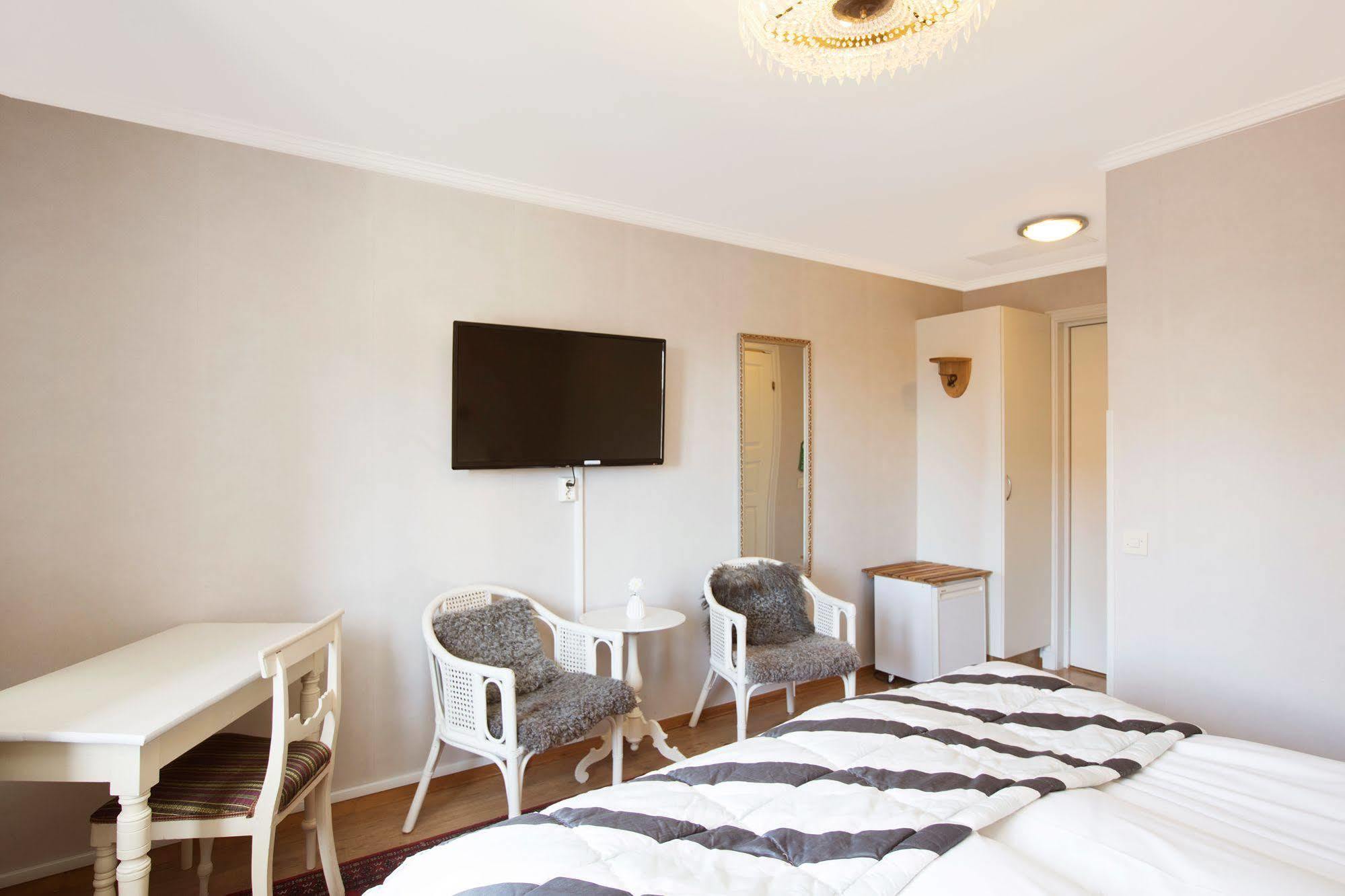 Hotell Lindgarden Visby Bagian luar foto